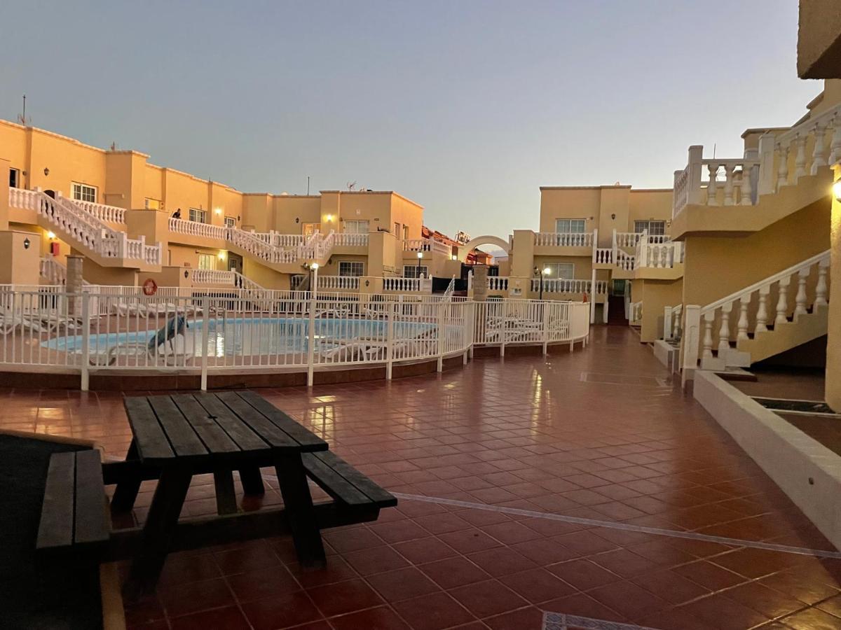Relax Las Arenas Caleta De Fuste Exterior photo