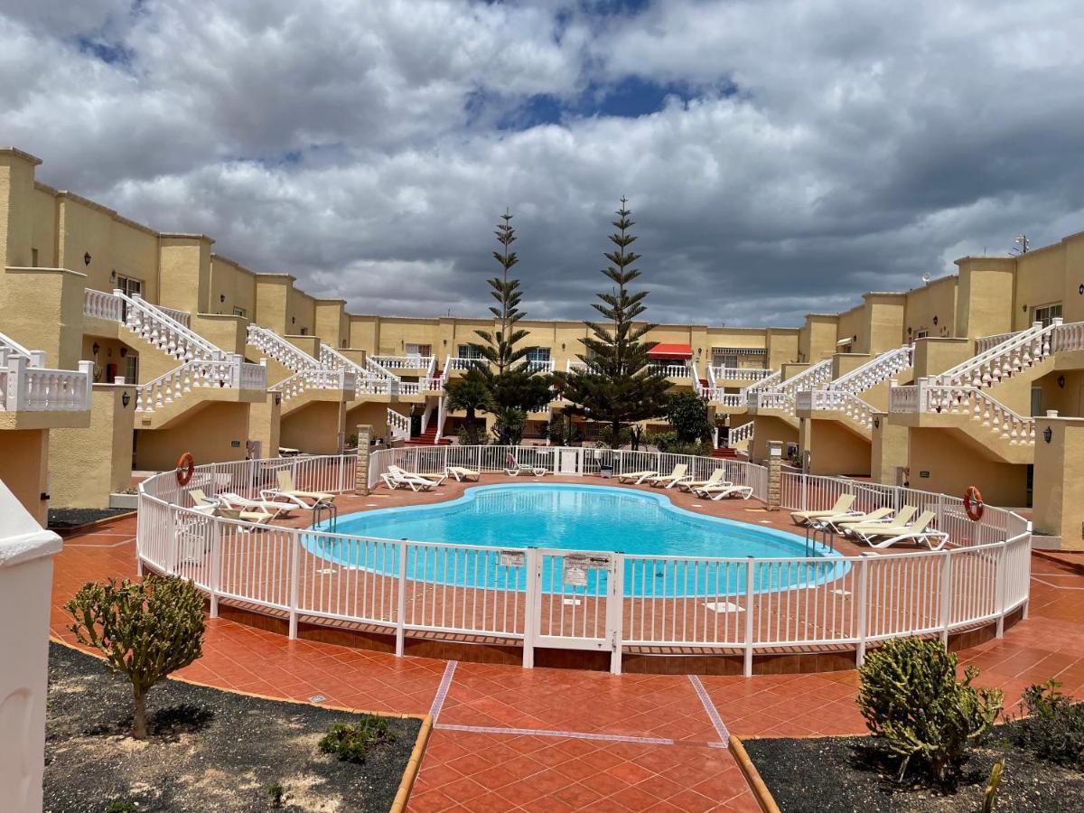 Relax Las Arenas Caleta De Fuste Exterior photo